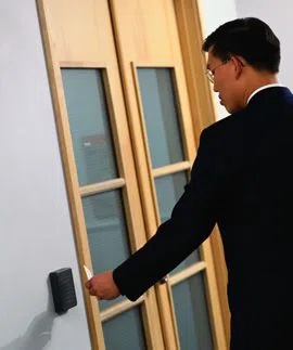 Redwood City Locksmith Store Redwood City, CA 650-480-6014 - lock-installation-01